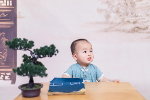 肇州宝宝喊肚子疼怎么回事